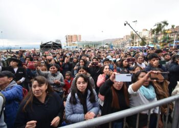 El concierto ‘Unidos por Bolivia’ recaudó más de Bs 200.000 para donar a los bomberos