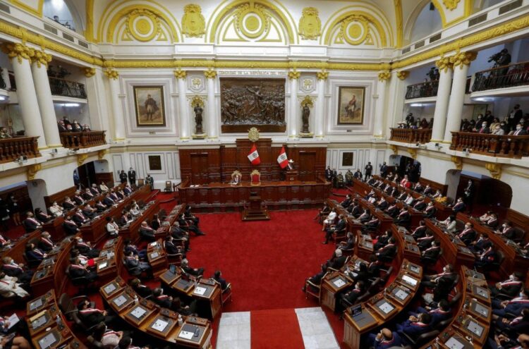La fiscalía interviene oficinas del legislativo