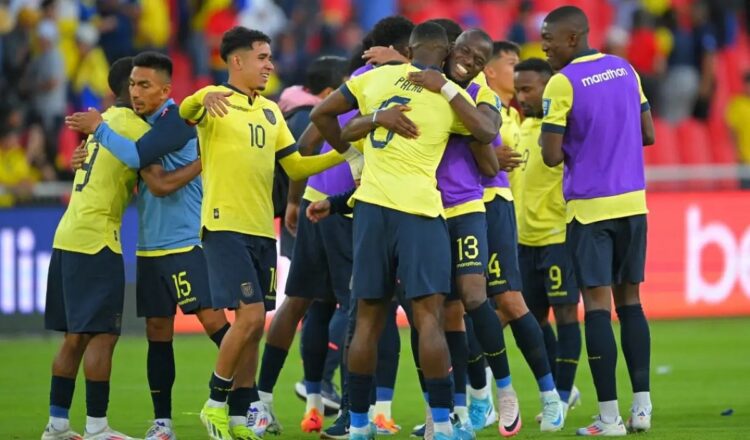 Ecuador refuerza su ataque para enfrentar a Paraguay y Uruguay en eliminatoria
