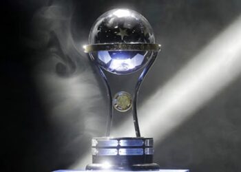 Lanús y Racing a tiro de derribar el poder brasileño en la Sudamericana