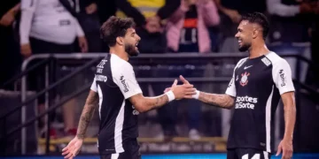 Corinthians apuesta su última carta en la Sudamericana ante Huracán