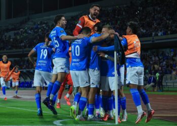 Cruz Azul se impone al América y llega a semifinales de la Copa de Campeones de Concacaf