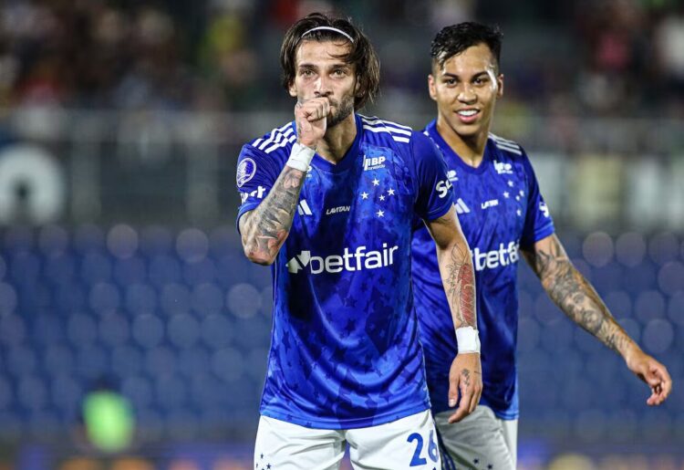 Victoria de Cruzeiro ante Libertad lo perfila a semis de Sudamericana