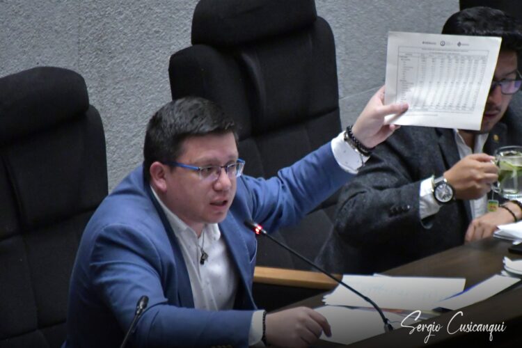 Gobierno ‘valora el compromiso’ de los diputados tras aprobar créditos por $us 400 millones