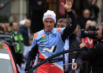 Neuville lidera el Rally de Montecarlo tras la primera jornada