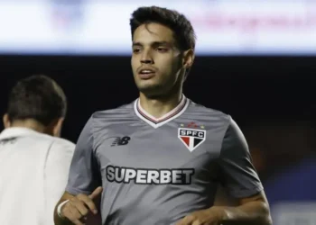 Bobadilla, del São Paulo, se disculpa por insulto xenófobo a rival