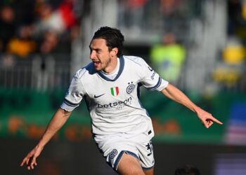 Inter de Milán cumple en Venecia y sube al segundo puesto