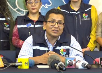 Defensor habla de una posible muerte y Del Castillo le pide responsabilidad con sus afirmaciones