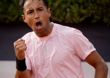 Hugo Dellien avanza a la tercera ronda del Masters 1000 de Roma