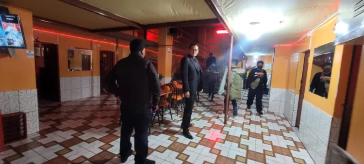 Rescatan a menor desaparecida en operativo contra la trata de personas en El Alto