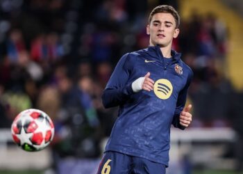 Gavi renueva con el Barcelona hasta 2030