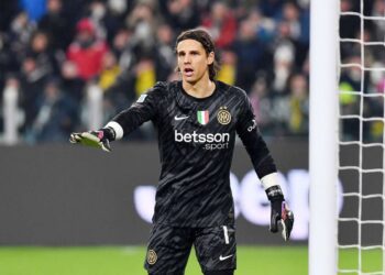 Yann Sommer, arquero del Inter de Milán, fue operado en la mano derecha