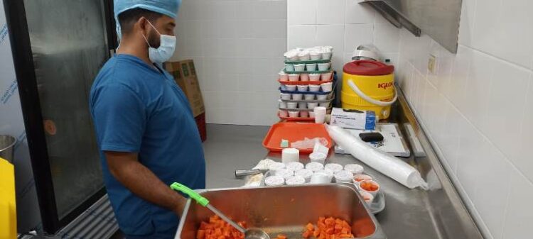 Hospitales públicos de Cochabamba se quedan sin insumos para alimentación de pacientes