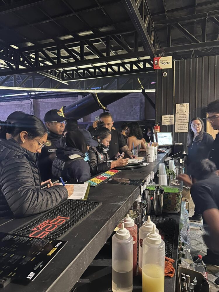 Alcaldía de La Paz interviene seis discotecas por violaciones en normas en la Zona Sur