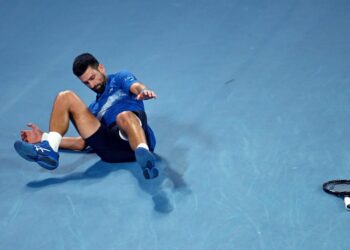 Djokovic admite estar ‘preocupado’ por su lesión en el muslo