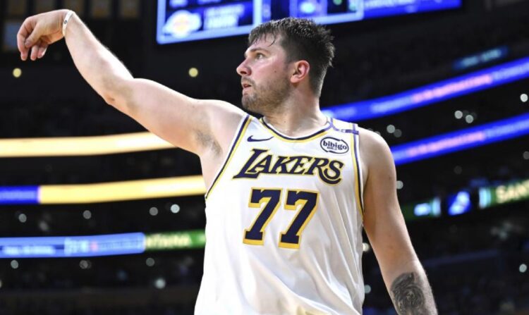 La camiseta de Doncic es la más vendida en la NBA