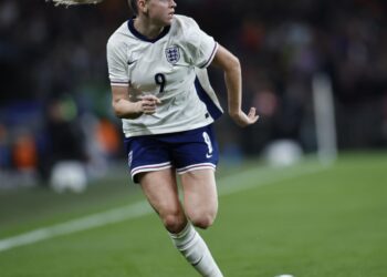 Futbolista inglesa Russo confía en que la condena a Rubiales suponga punto de inflexión