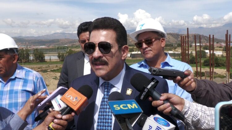 El alcalde de Cochabamba, Manfred Reyes Villa.