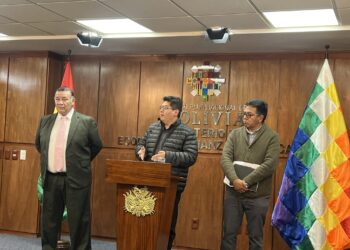 Gobierno acusa un ‘rol político de la Cainco en el gobierno de facto’