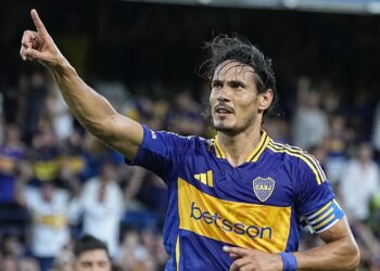 Con goles de Cavani y Palacios, Boca logra primera victoria en el Apertura; debutó Keylor Navas
