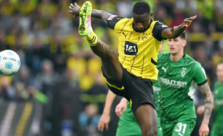 Eintracht se acerca a la Champions, Dortmund no pierde la esperanza