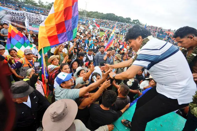 Morales: Solo el pueblo puede pedirme declinar mi candidatura