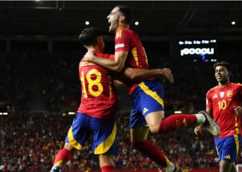 España olvida las lesiones ante Dinamarca