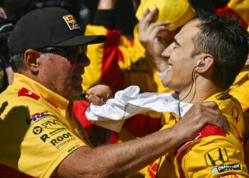 Español Palou logra su segundo triunfo seguido en el arranque de IndyCar