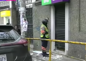 Vecinos denuncian explosión en un cajero automático en Villa Fátima