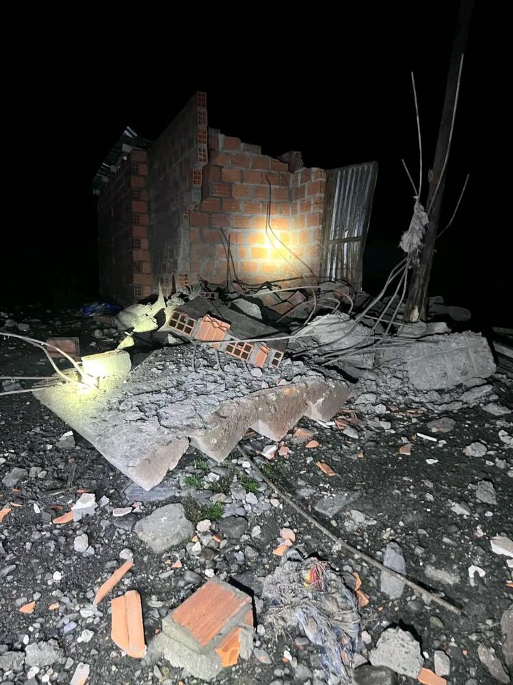 Explosión en disputa minera fue activada a control remoto y dejó cinco muertos, confirma viceministro