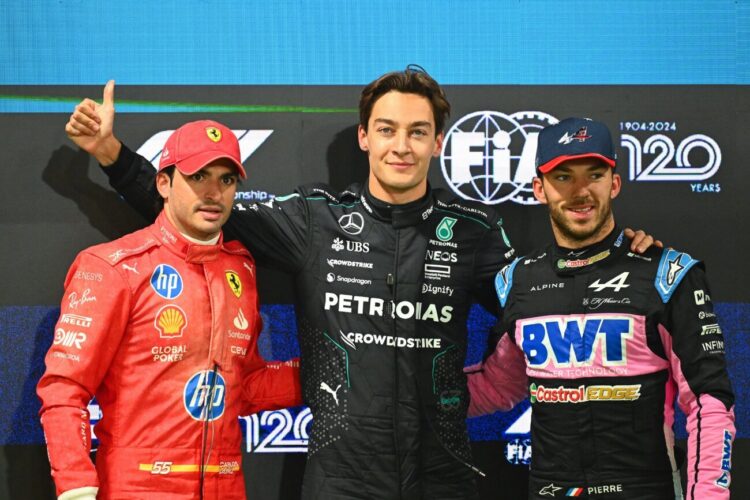 George Russell atrapa la ‘pole’ en Las Vegas y Colapinto colisiona