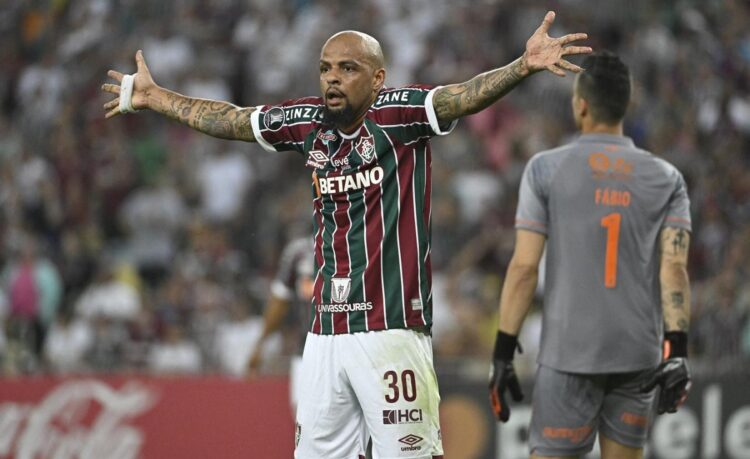 El zaguero brasileño Felipe Melo anuncia que se retirará al final de 2025