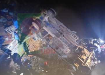 Un fatal accidente deja 12 fallecidos y cuatro heridos en la ruta Totora-Curahuara, en Oruro