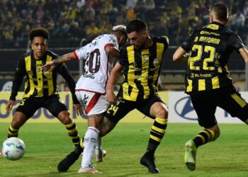 Flamengo se estrena en la Copa Libertadores-2025 con triunfo 1-0 ante Táchira
