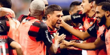 Flamengo se lleva la ‘final’ del Brasileirao al ganar a Palmeiras