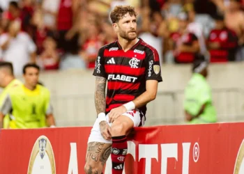 Flamengo a octavos de Libertadores al ganar 1-0 al Deportivo Táchira