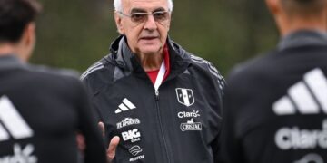 Perú no será rival fácil para Uruguay, advierte DT Fossati