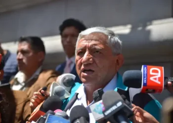 Arias plantea estado de sitio controlado en sectores donde hay bloqueos.