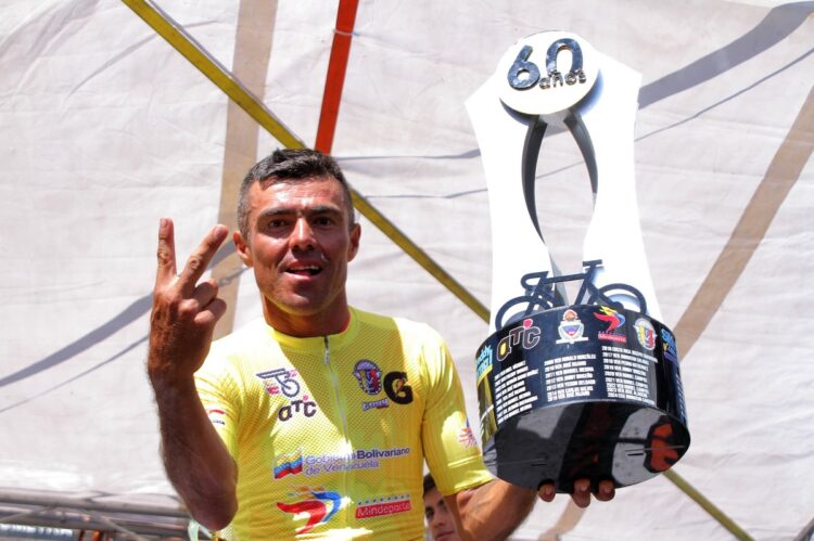 Premio a la perseverancia: Eduin Becerra es campeón de la Vuelta al Táchira