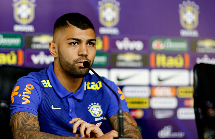 Cruzeiro oficializa la contratación de Gabigol