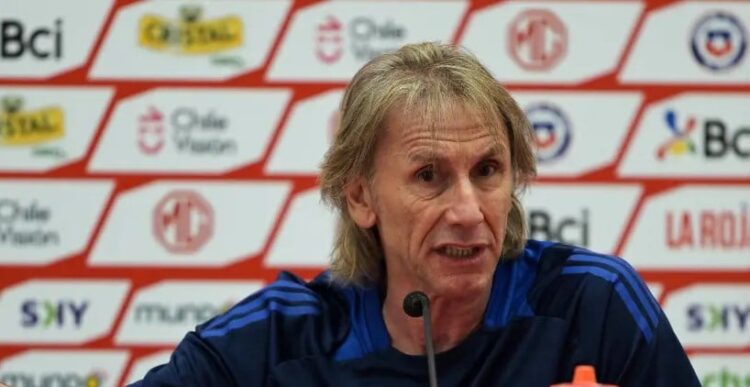 «Mientras a Chile le dé los números, tenemos que pelearla», dice Gareca antes de visitar a Paraguay
