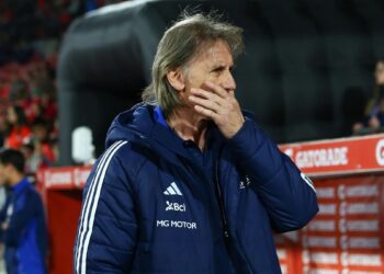 ‘Tengo fe, todavía queda margen’, dice Gareca pese a la derrota de Chile ante Brasil