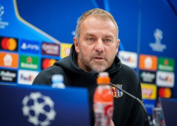 Flick advierte que el Barça debe eliminar los errores