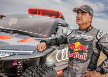 Carlos Sainz sale de su zona de confort en busca de un quinto Dakar