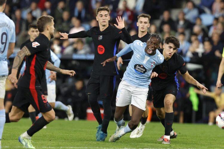 Barça se deja la victoria en Vigo en la recta final, Atlético segundo