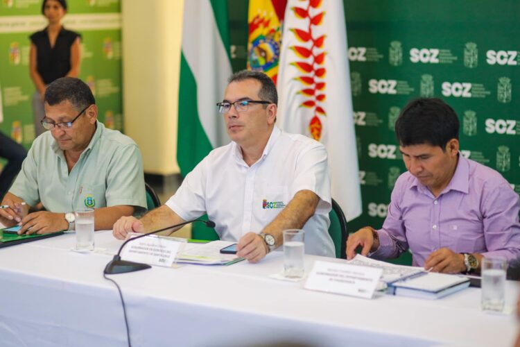 Gobernadores inician reunión para encontrar solución a la crisis económica