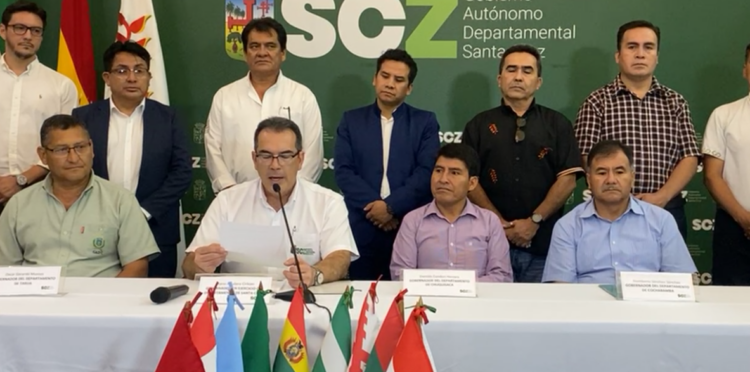 Gobernadores concluyen en rechazar el PGE 2025 y apuntar al financiamiento verde