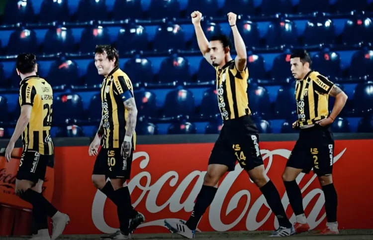 Guaraní gana 2-1 a Independiente y manda cómodo en Grupo A de Sudamericana