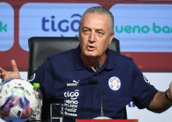 Alfaro divulga lista parcial de Paraguay para choques contra Ecuador y Venezuela