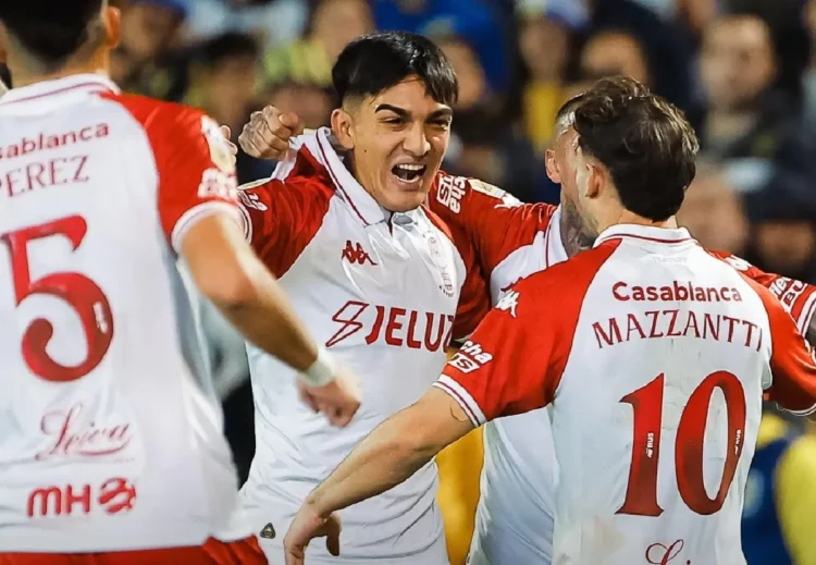 Huracán sorprende y avanza a semifinales del Apertura